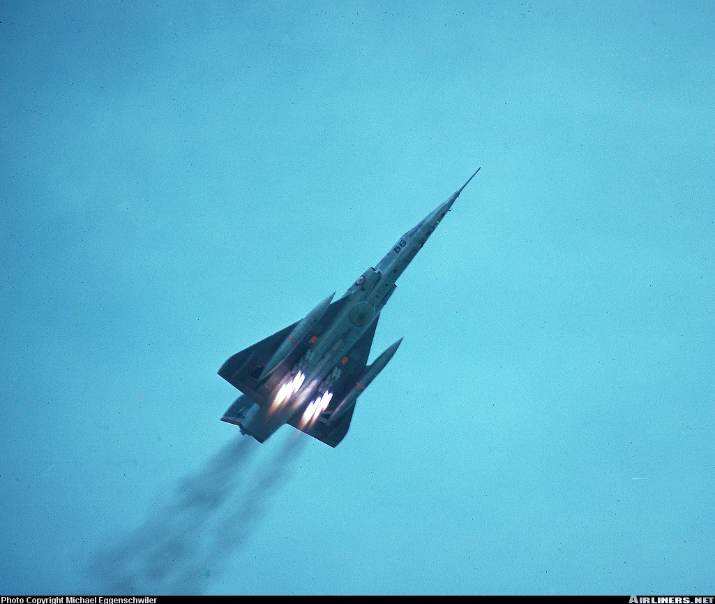 20_MIR_4A_BG_34_Tours_Jato_Airliners_0294138.20174271632.jpg