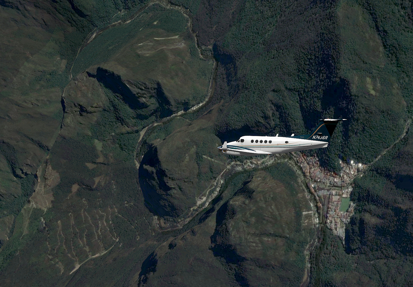 Car_B200_King_Air_12.201662421116.jpg