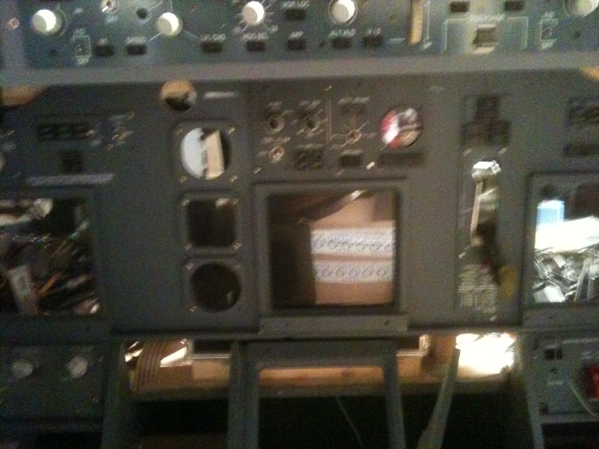 http://www.easy-upload.net/fichiers/cockpit_001.2010919201732.jpg