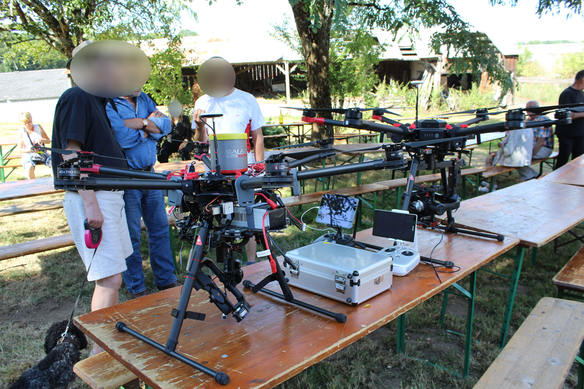 drones-APEX.2017821224017.jpg