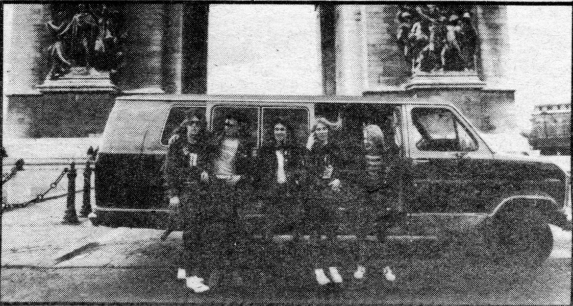 iron_maiden_paris_1981.201212810942.jpg